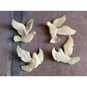 Vintage Lot Of 4 White Dove's Iridescent Plastic Christmas Ornament